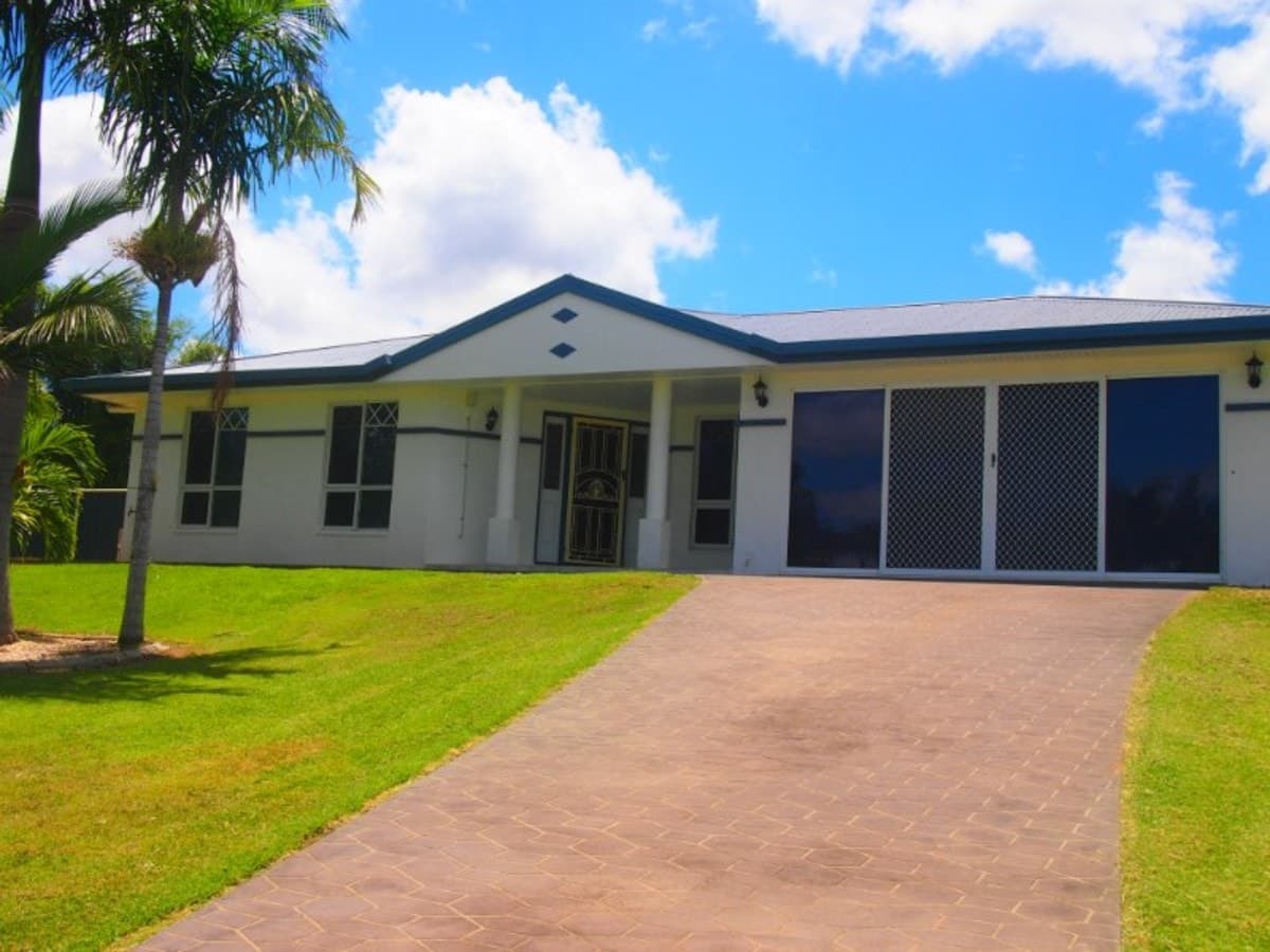 2 Laura Close, Rockyview QLD, Rockyview - Image 1