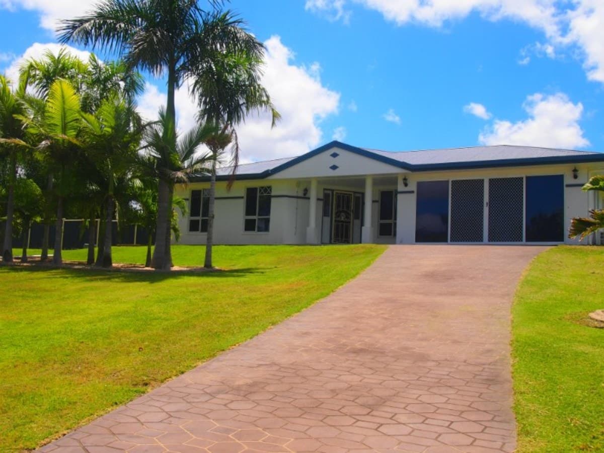 2 Laura Close, Rockyview QLD, Rockyview - Thumbnail 2