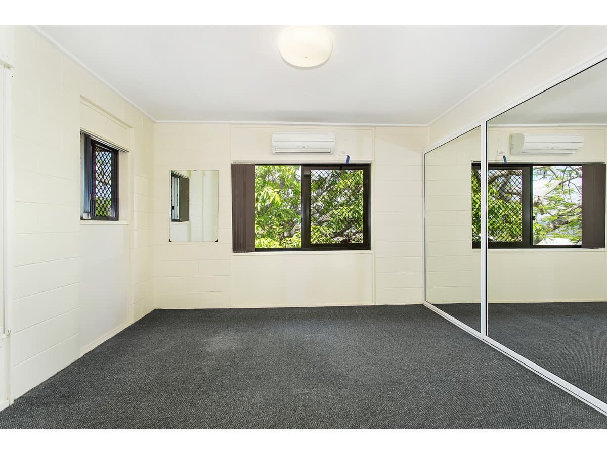 78 Little Glencoe Street, The Range QLD, The Range - Thumbnail 3