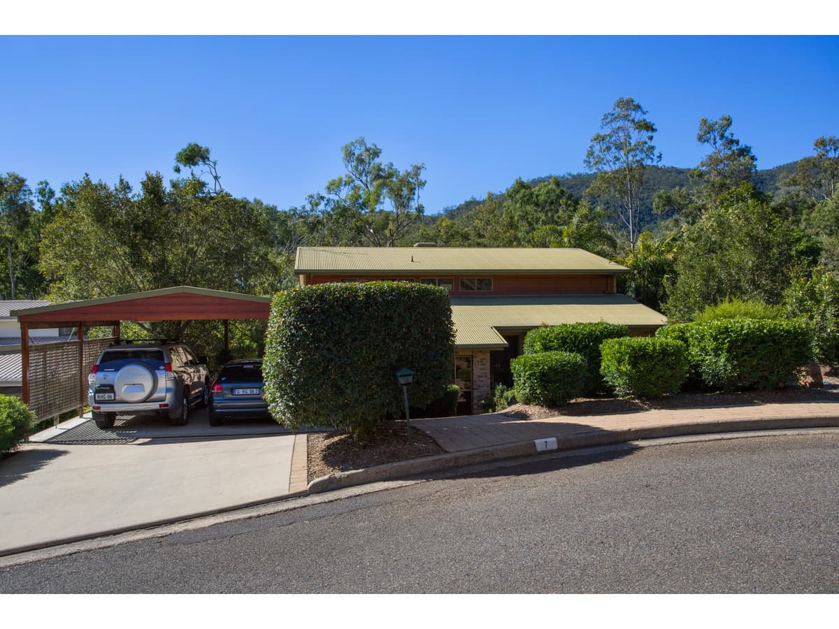 7 Burns Street, Frenchville QLD, Frenchville - Thumbnail 2