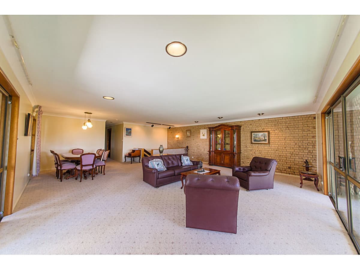 33 Brecknell St, The Range QLD, The Range - Thumbnail 2