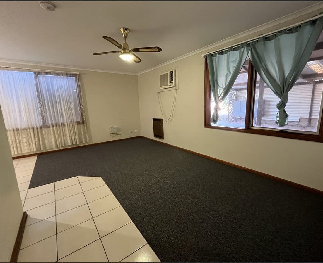 38 Davies  Crescent,, Port Augusta West SA 5700, Port Augusta West - Thumbnail 2
