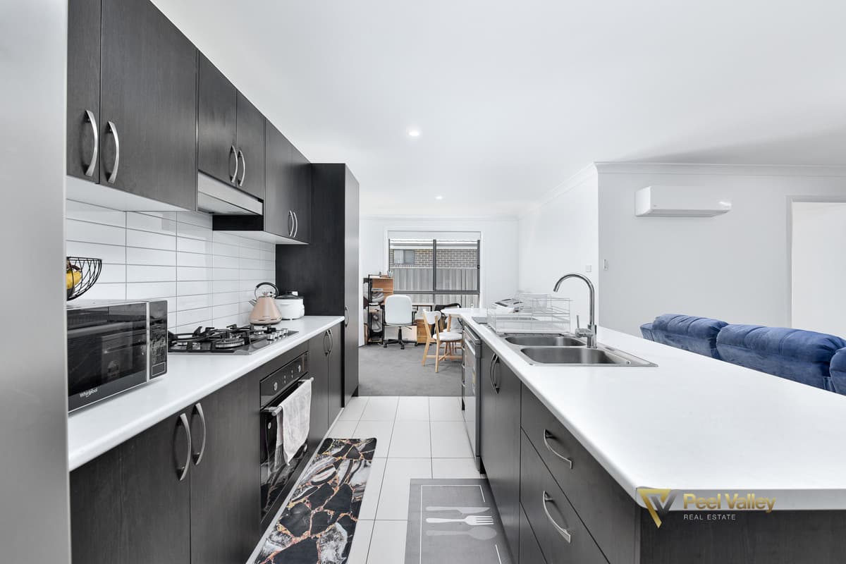 30 Rodgers Road, TAMWORTH NSW 2340, Tamworth - Thumbnail 2