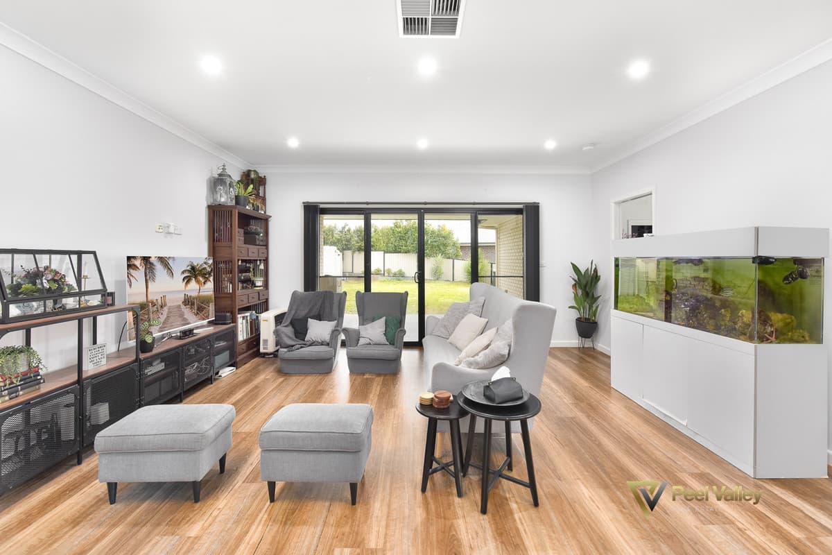 21 Falcon Drive Calala, TAMWORTH NSW 2340, Tamworth - Thumbnail 3