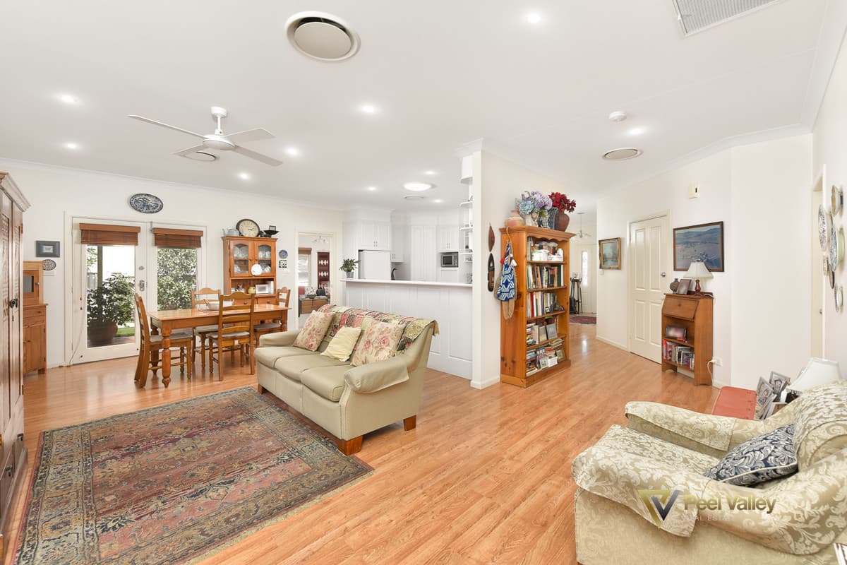 22 Ebony Close Hillvue, TAMWORTH NSW 2340, Tamworth - Thumbnail 6