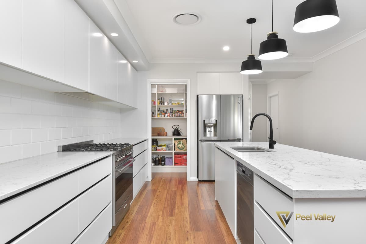 71 Warrah Drive, TAMWORTH NSW 2340, Tamworth - Thumbnail 3