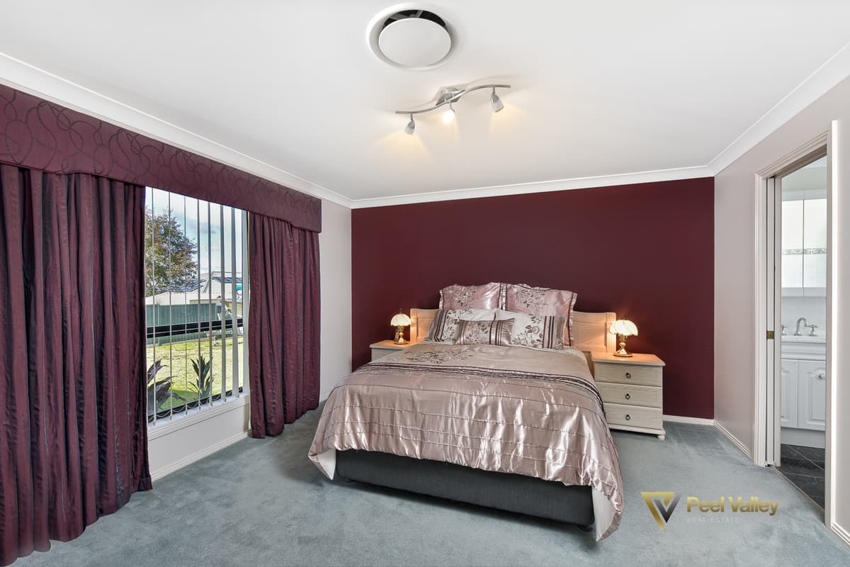 28 Warwick Road, TAMWORTH NSW 2340, Tamworth - Thumbnail 7