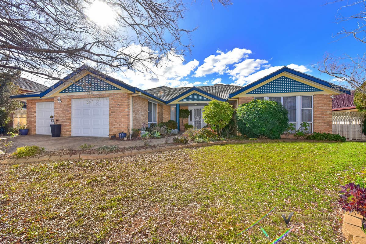 15 Stratford Place, TAMWORTH NSW 2340, Tamworth - Image 1