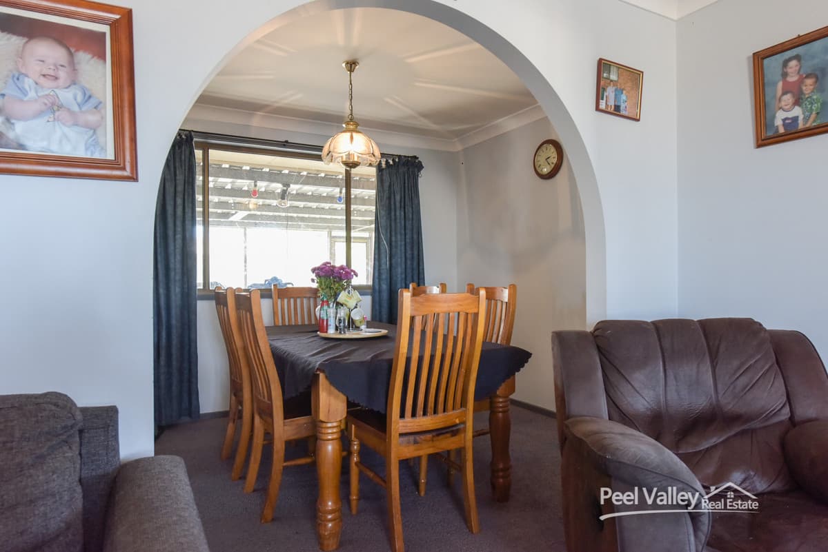 3 Warwick Road, TAMWORTH NSW 2340, Tamworth - Thumbnail 5