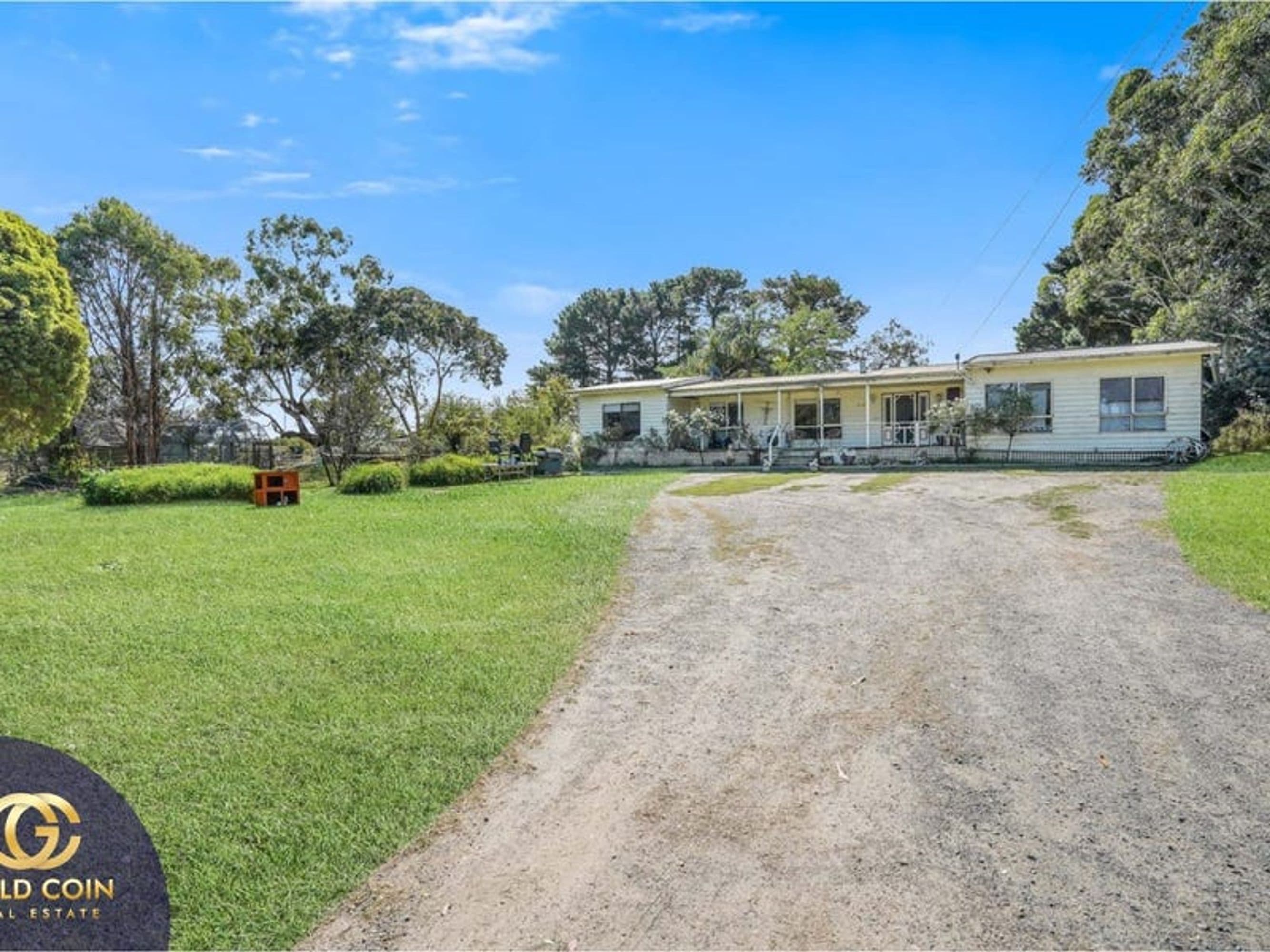 40 Bakers Road, Clyde - Image 1