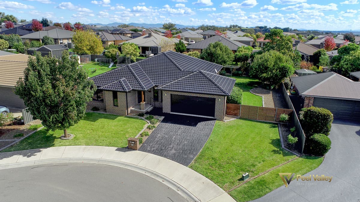 41 Semillon Drive North, TAMWORTH NSW 2340, Tamworth - Thumbnail 5