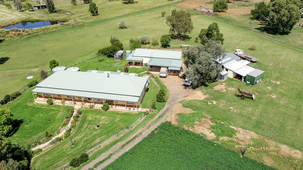 22 Impala Estate Road, TAMWORTH NSW 2340, Tamworth - Image 1