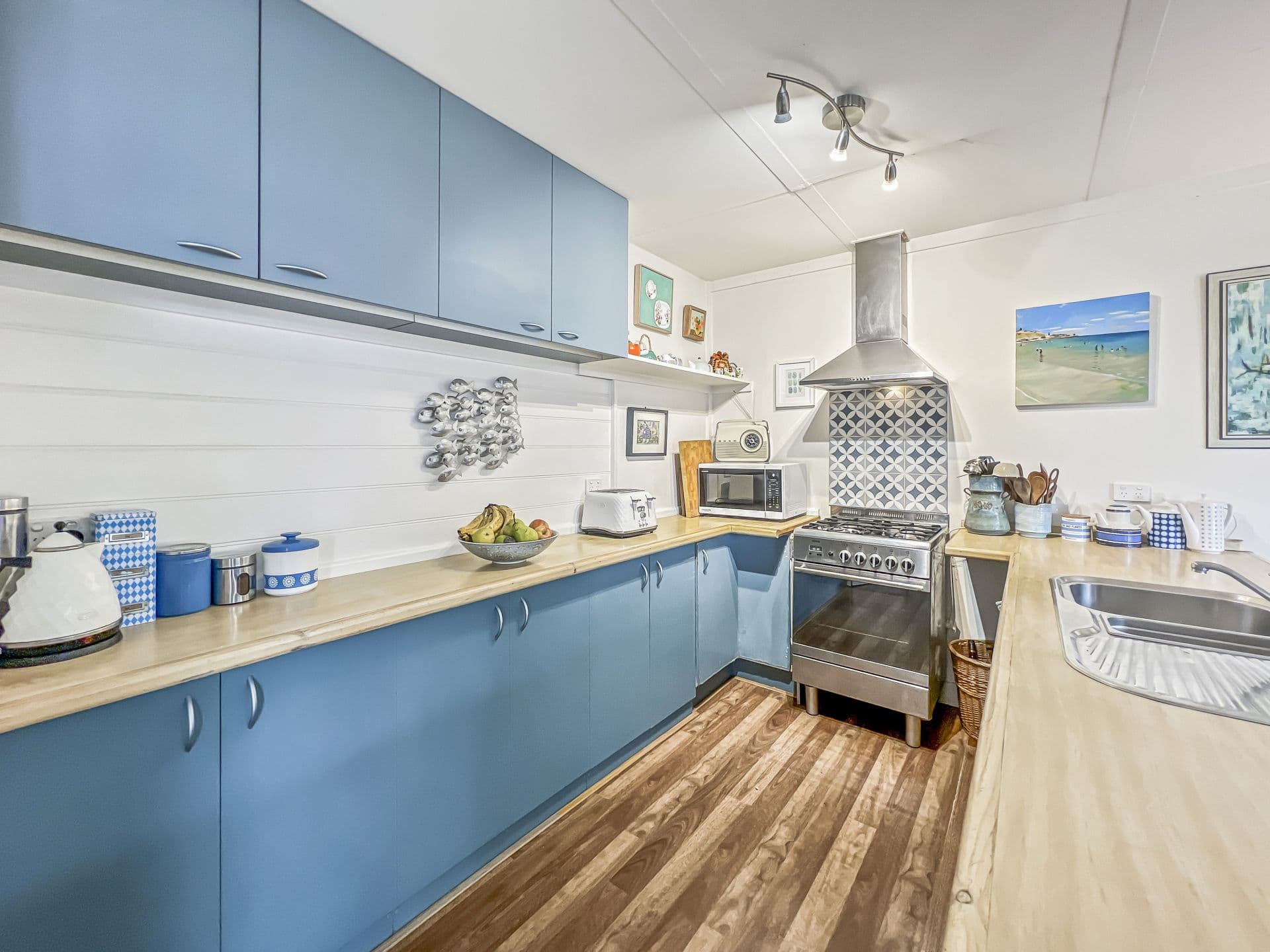 1b/29 Murray Street, Apollo Bay - Thumbnail 8