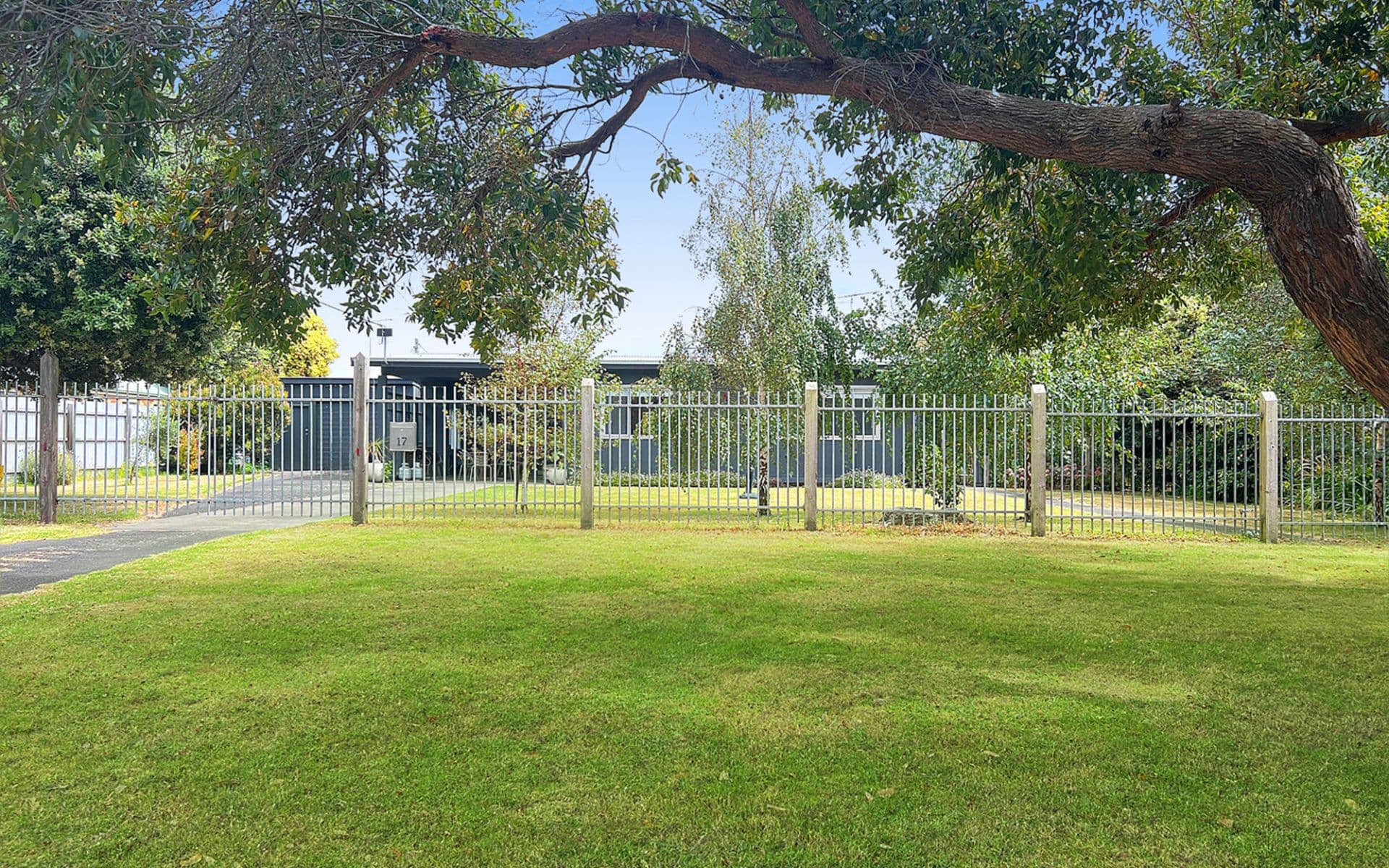 17 Diana Street, Apollo Bay - Thumbnail 2
