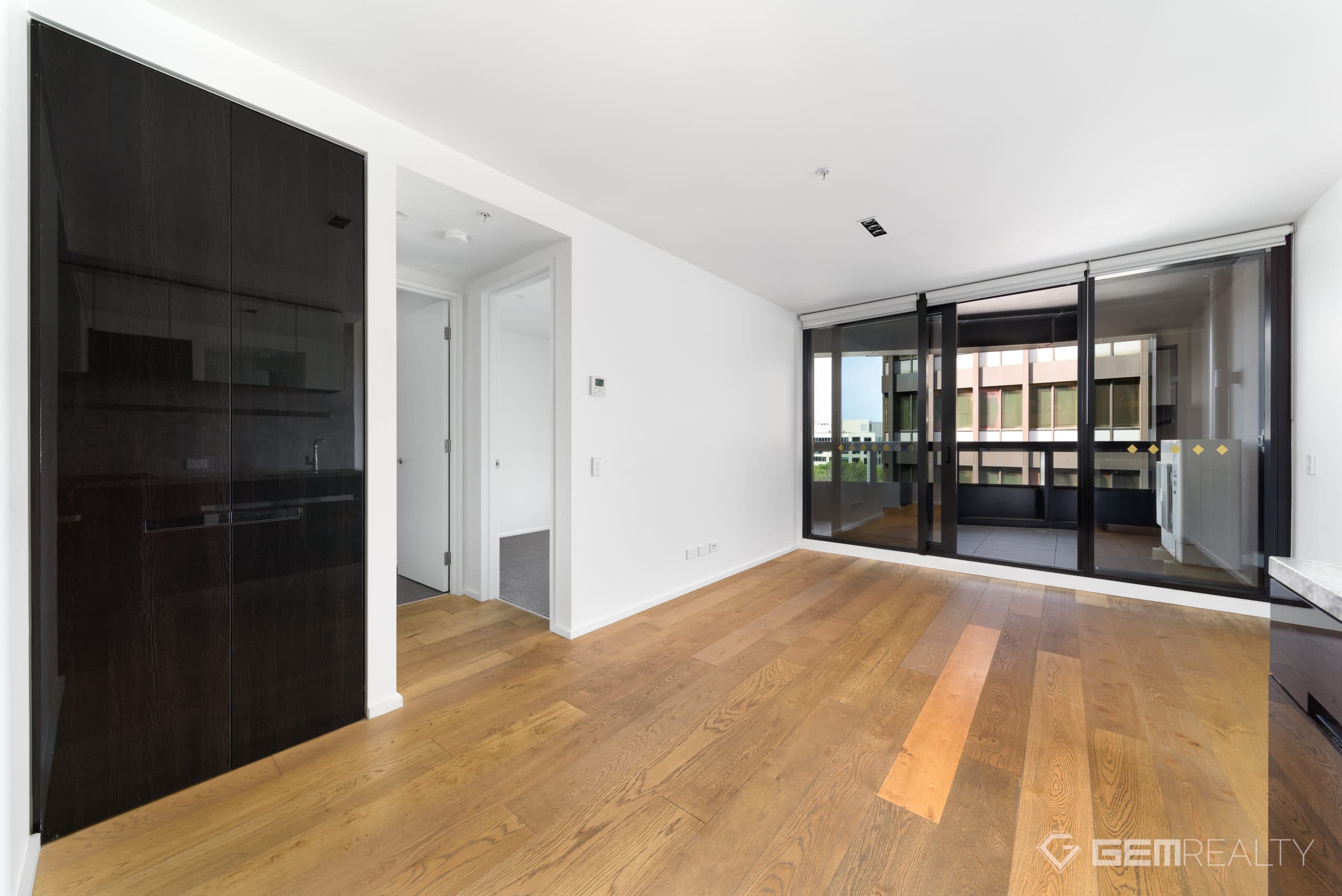 Level 7, 711/20 Queens Road, Melbourne VIC, Melbourne - Thumbnail 2