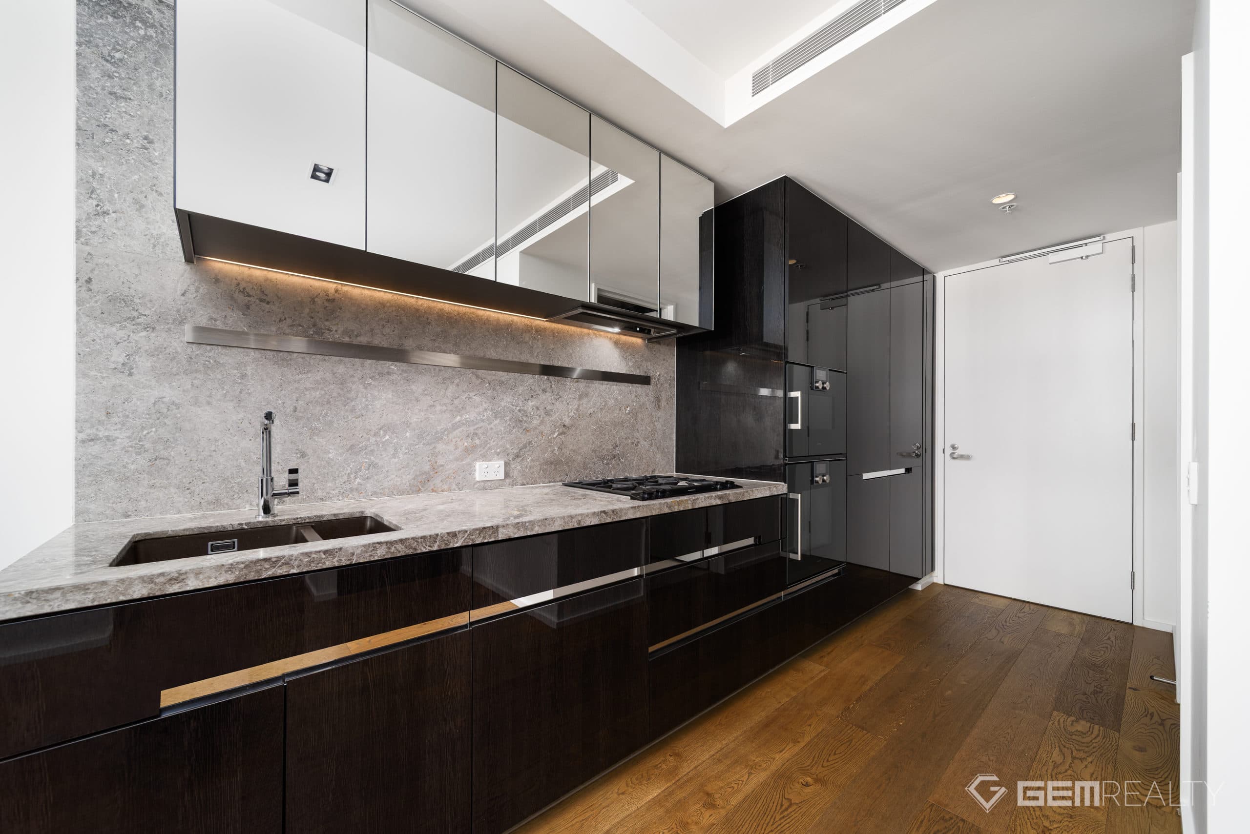 Level 7, 711/20 Queens Road, Melbourne VIC, Melbourne - Thumbnail 6