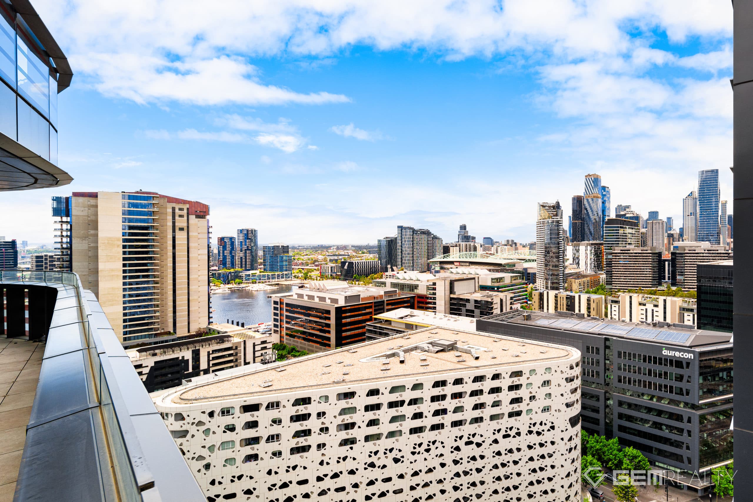 2202S/883 Collins Street, Docklands VIC, Docklands - Thumbnail 3