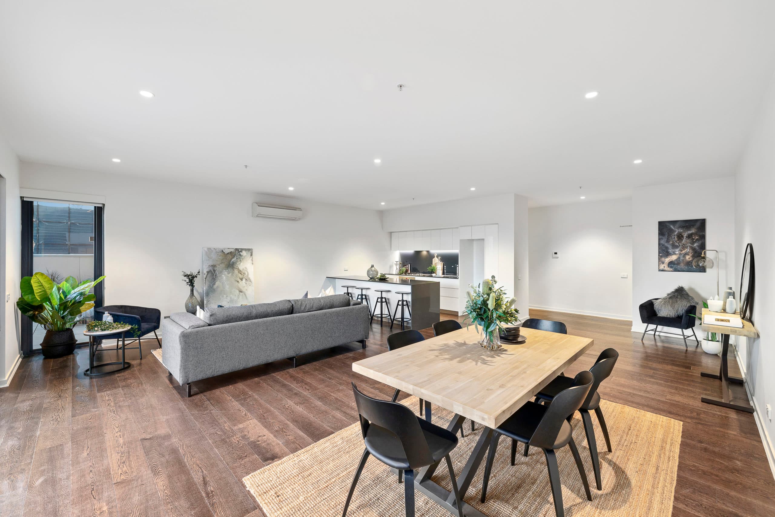 2109/199 William Street, Melbourne VIC, Melbourne - Thumbnail 2