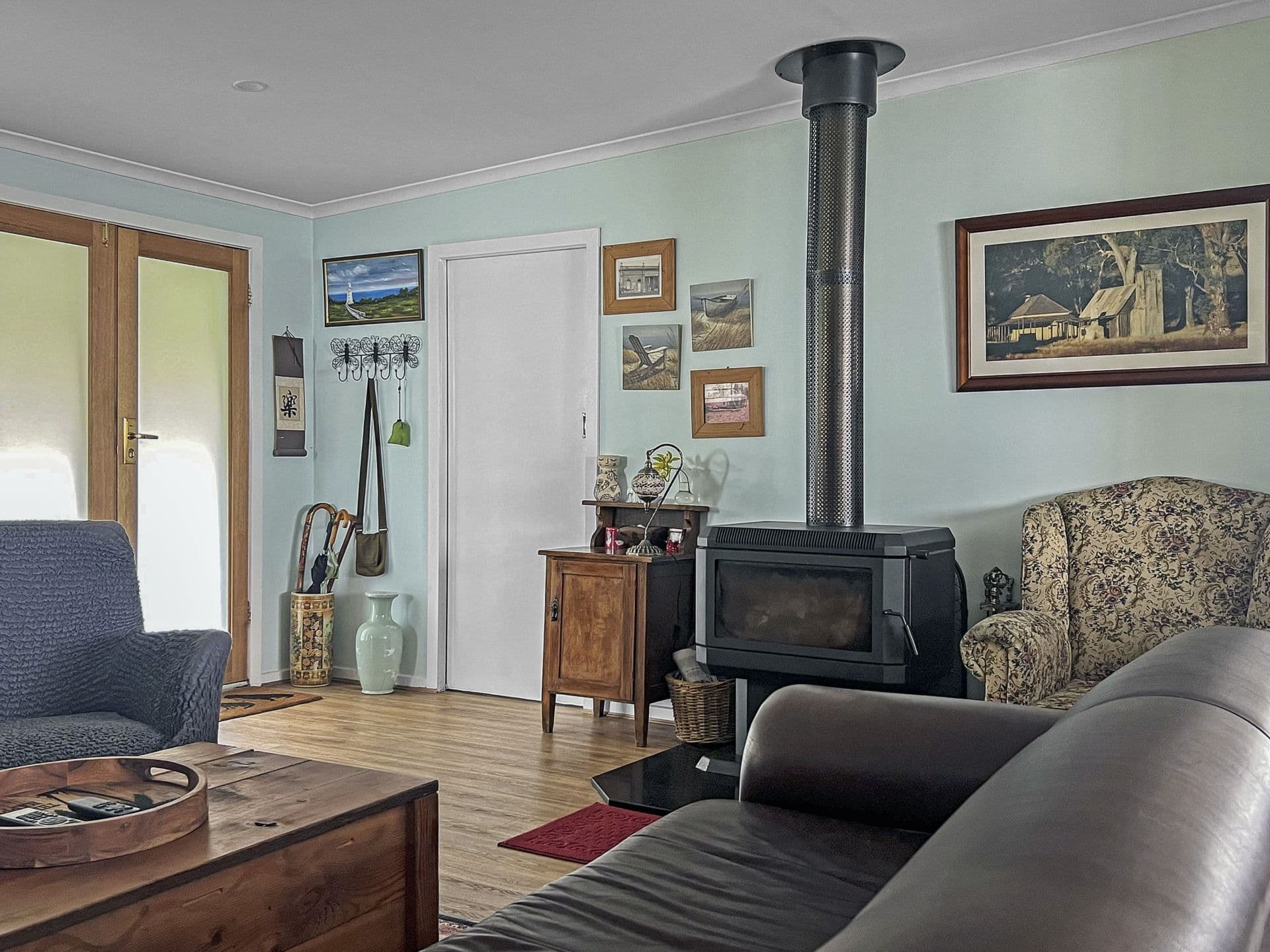 9a McLennan Street, Apollo Bay - Thumbnail 6