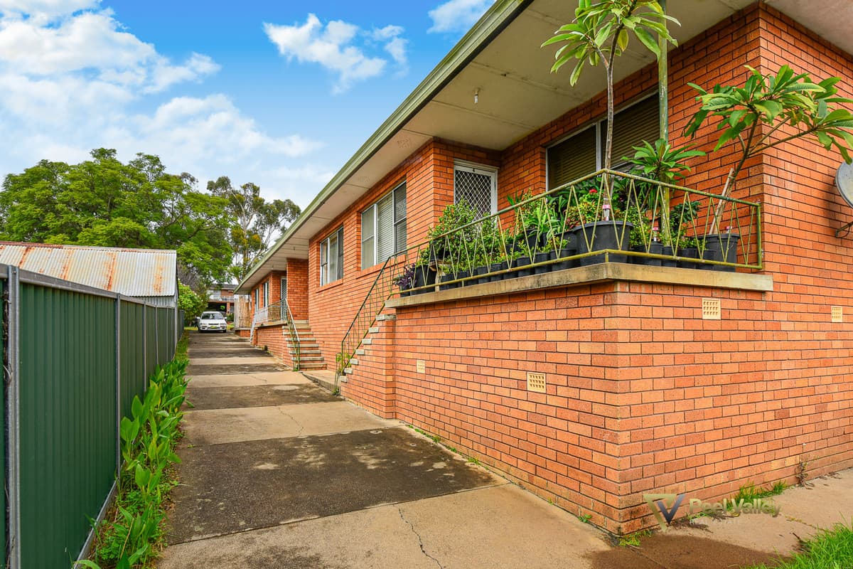 9A Gipps Street, WEST TAMWORTH NSW 2340, West Tamworth - Image 1