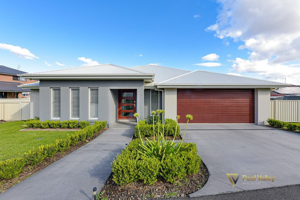 39 Ebony Close, TAMWORTH NSW 2340, Tamworth - Image 1