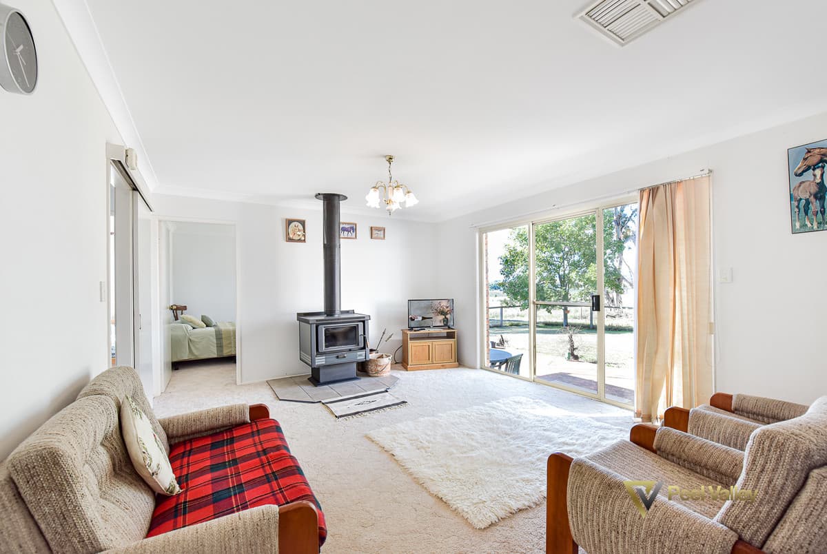 125 Whitehouse Lane, TAMWORTH NSW 2340, Tamworth - Thumbnail 2