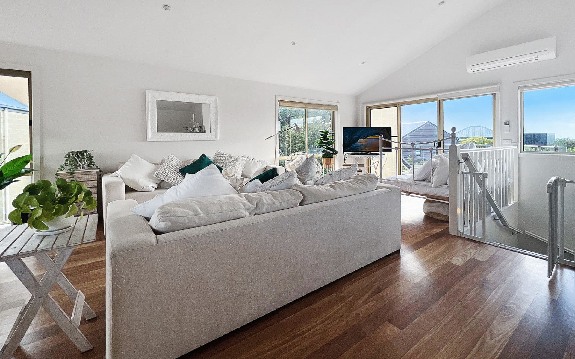 5/3-4 Nizam Quay, Apollo Bay - Thumbnail 4