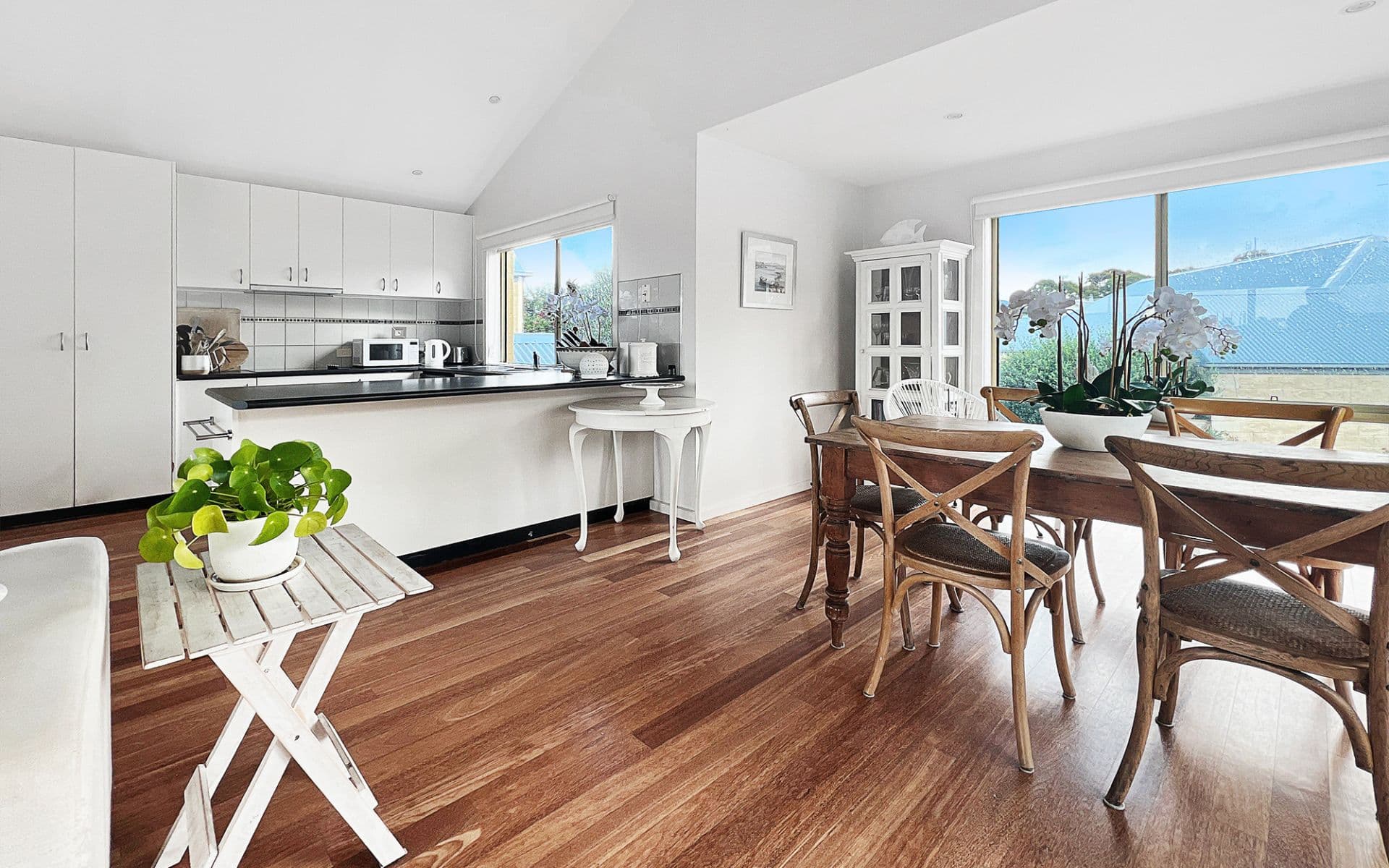 5/3-4 Nizam Quay, Apollo Bay - Thumbnail 5