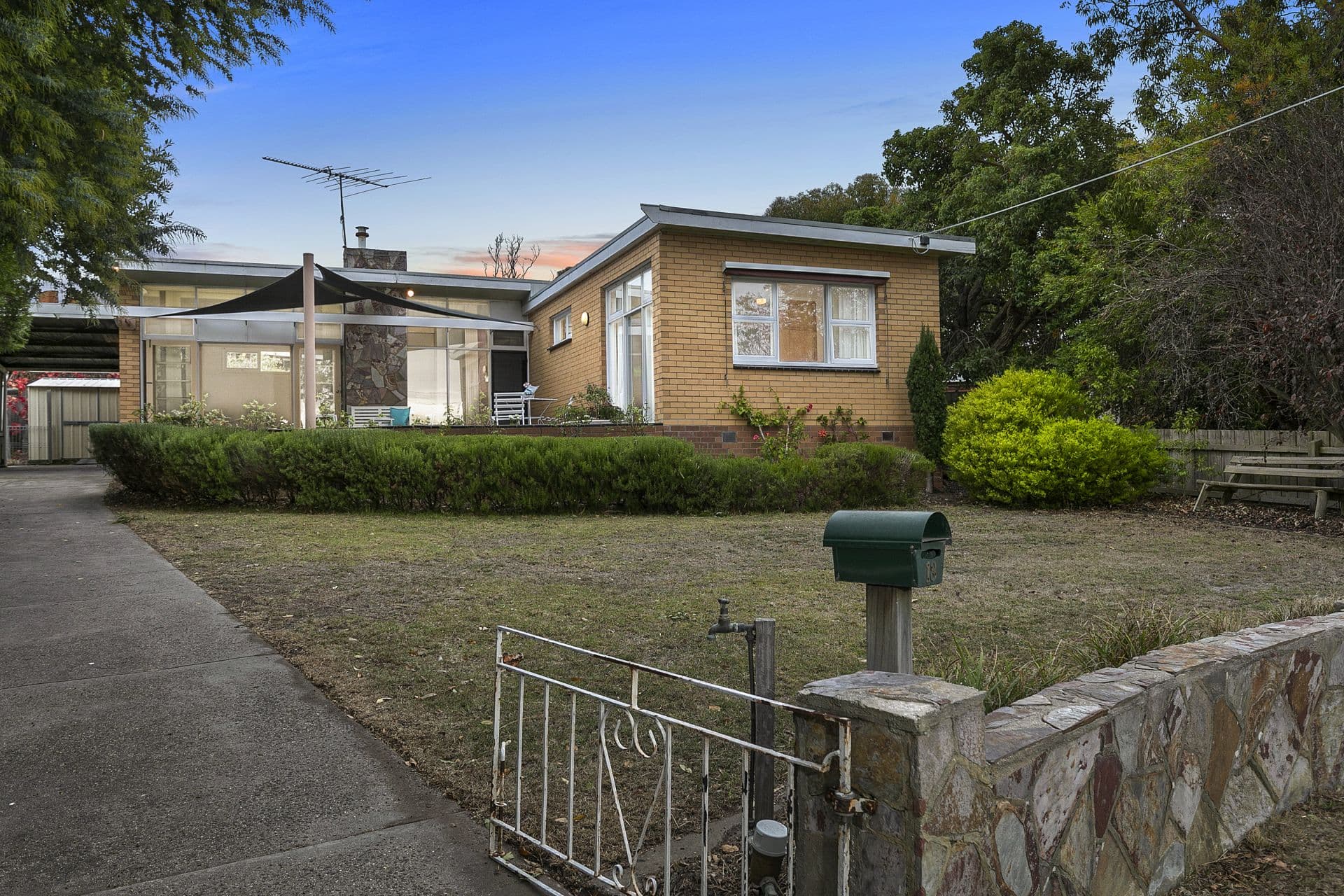 18 Butterworth Crescent, Anglesea - Image 1