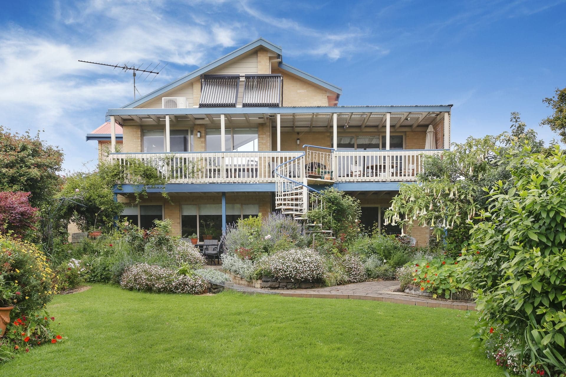 16 Cawood Street, Apollo Bay - Thumbnail 2