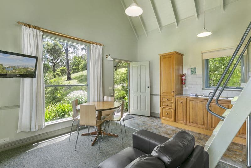10 Erskine Avenue, Lorne - Thumbnail 8