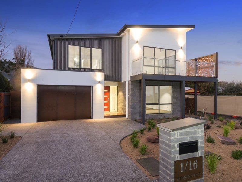 1/16 Thomson Street, Apollo Bay - Image 1