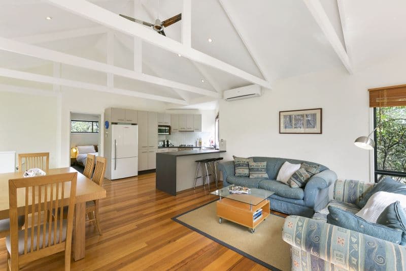13 Hopkins Street, Aireys Inlet - Thumbnail 3