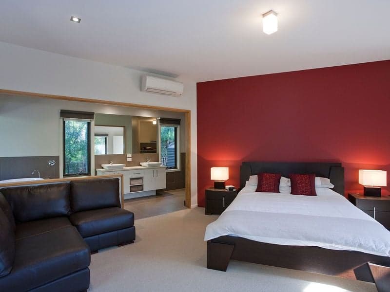 8 Stephen Avenue, Moggs Creek - Thumbnail 4