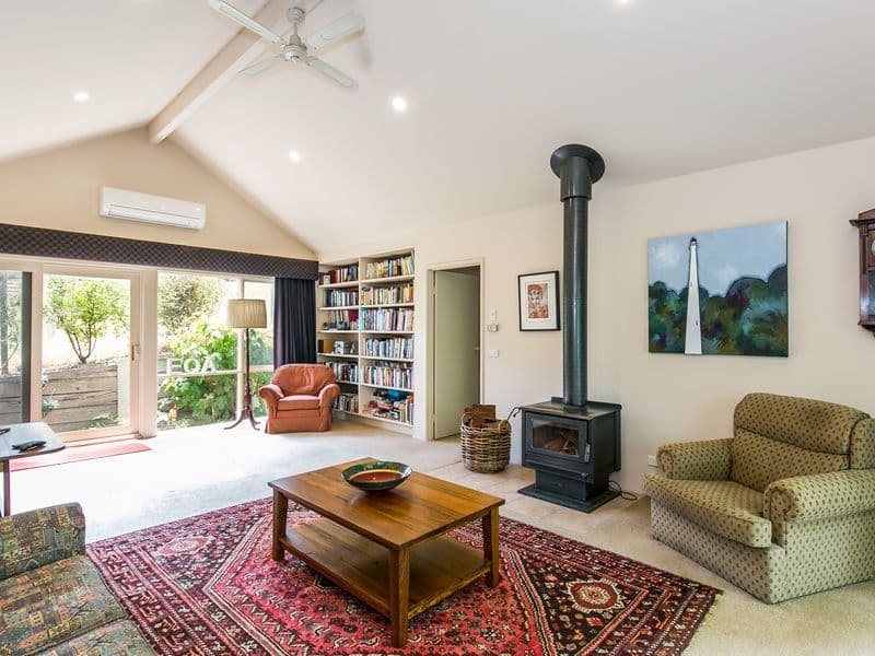12 Bambra Road, Aireys Inlet - Thumbnail 3