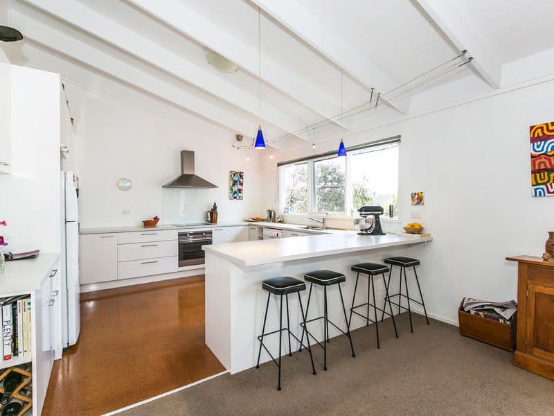 9 Yandanah Road, Fairhaven - Thumbnail 7