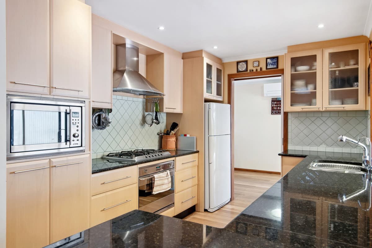 23 Phillip Avenue, Morphett Vale SA 5162, Morphett Vale - Thumbnail 8
