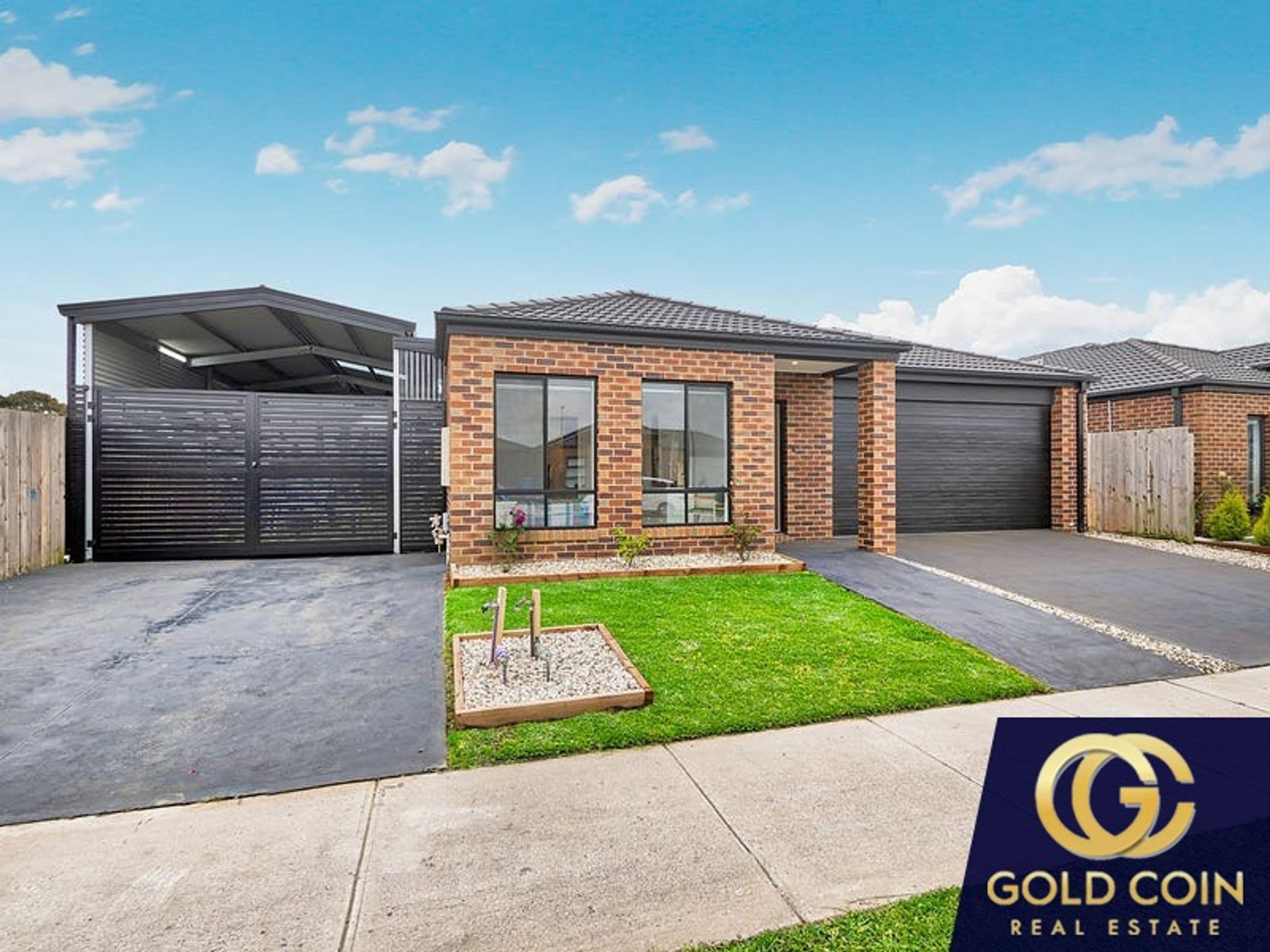 74 Haflinger Avenue, Cranbourne East - Thumbnail 2