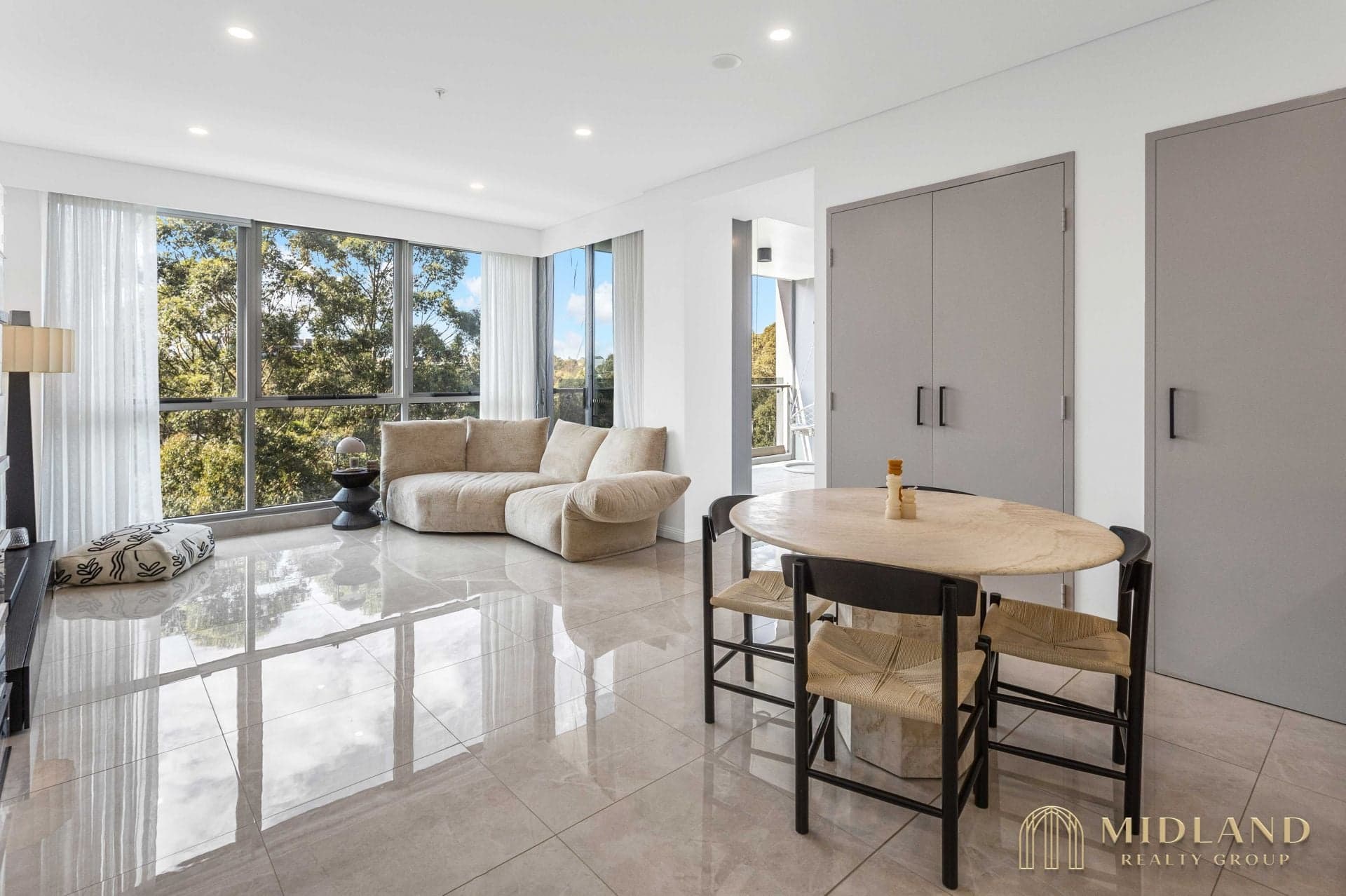 512/2 Cottonwood Crescent, Macquarie Park, Macquarie Park - Thumbnail 2