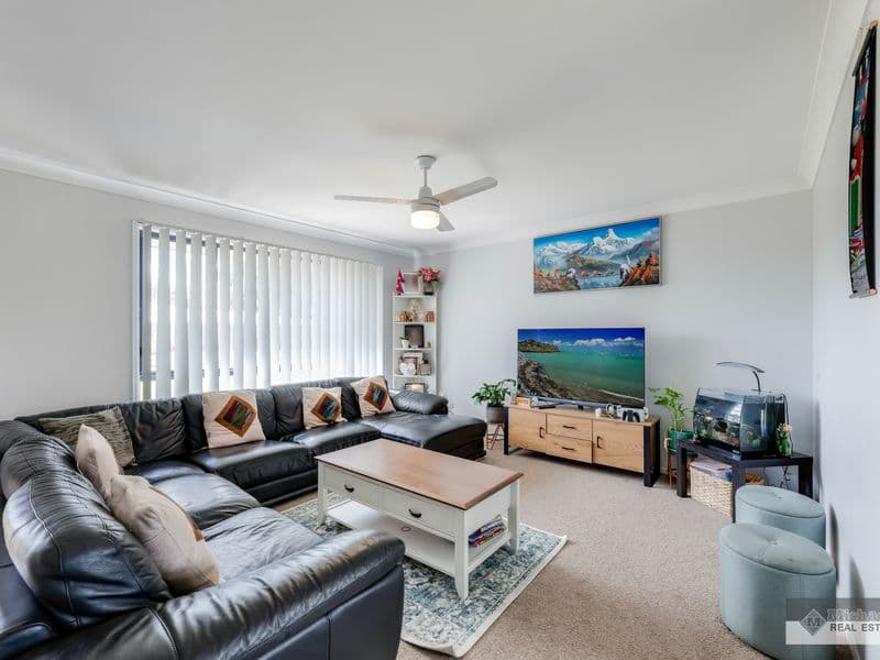 51 Thomas Thomsen Drive, Thabeban, Thabeban - Thumbnail 6