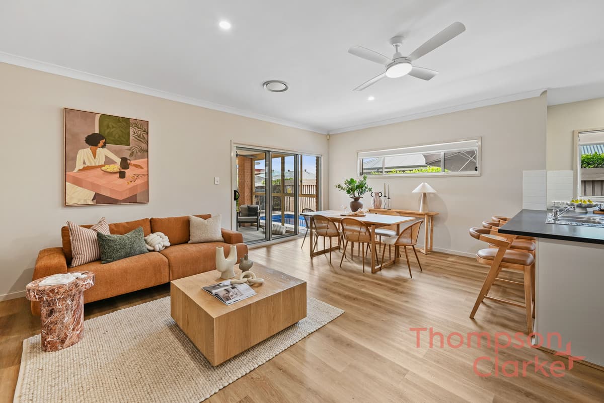 12 Grasshawk Drive, Chisholm - Image 1