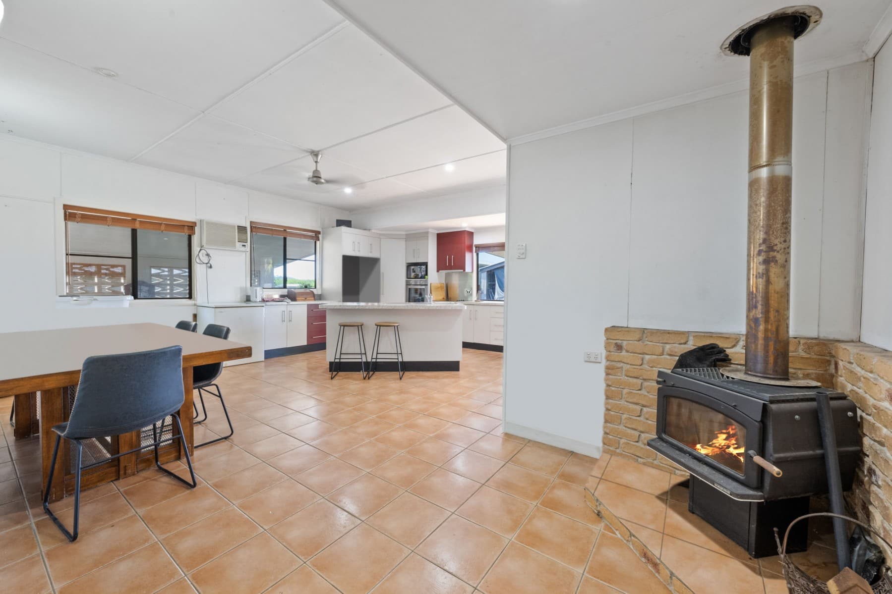 20 Mackenzies Road,
											CALEN, Calen - Thumbnail 2