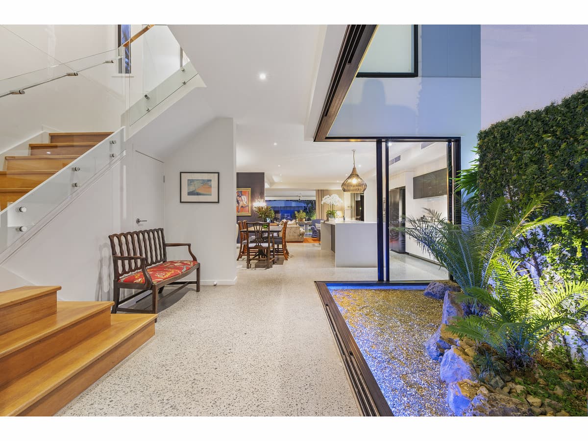 11B Holland Court, Broadbeach Waters QLD 4218, Broadbeach Waters - Thumbnail 6