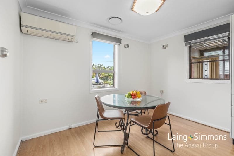 31 Riddell Crescent, Blackett, Blackett - Thumbnail 7