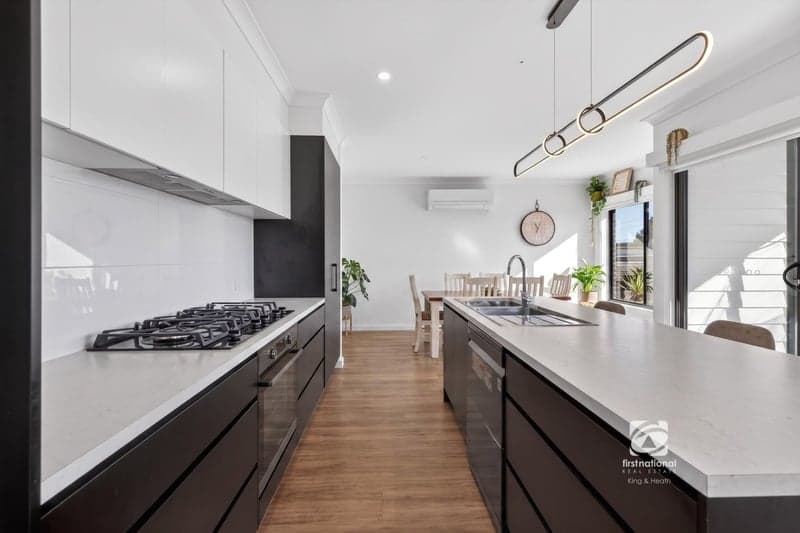 2/110 Princes Highway, Lucknow, VIC 3875, Lucknow - Thumbnail 2