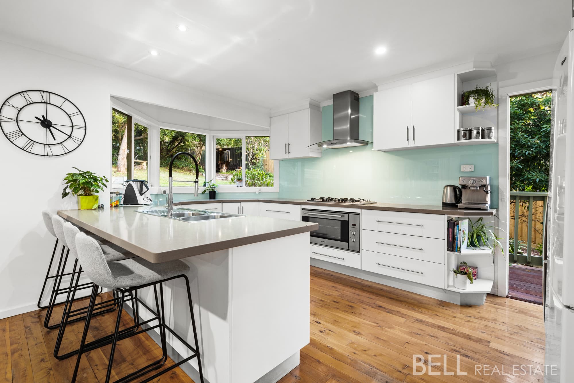 6-8 Commercial Road, MOUNT EVELYN, Mount Evelyn - Thumbnail 6