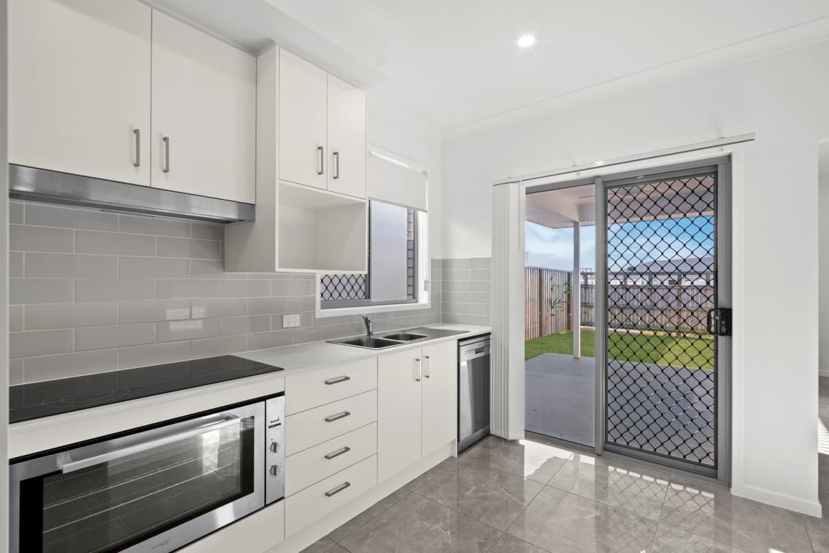 23 Honey Street, Redbank Plains, Redbank Plains - Thumbnail 6