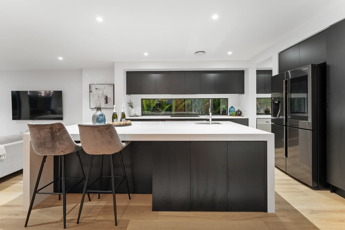 11 Oscar Drive, Rochedale, Rochedale - Thumbnail 2