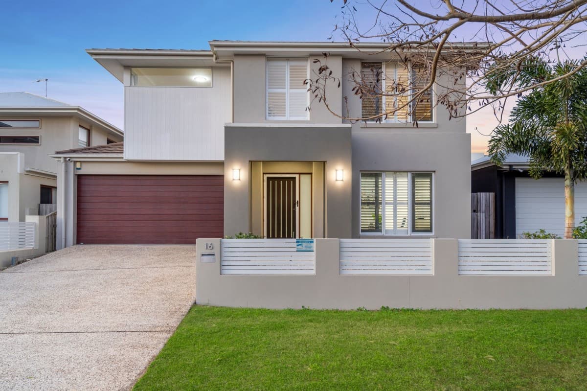16 Panorama Street, Rochedale, Rochedale - Image 1