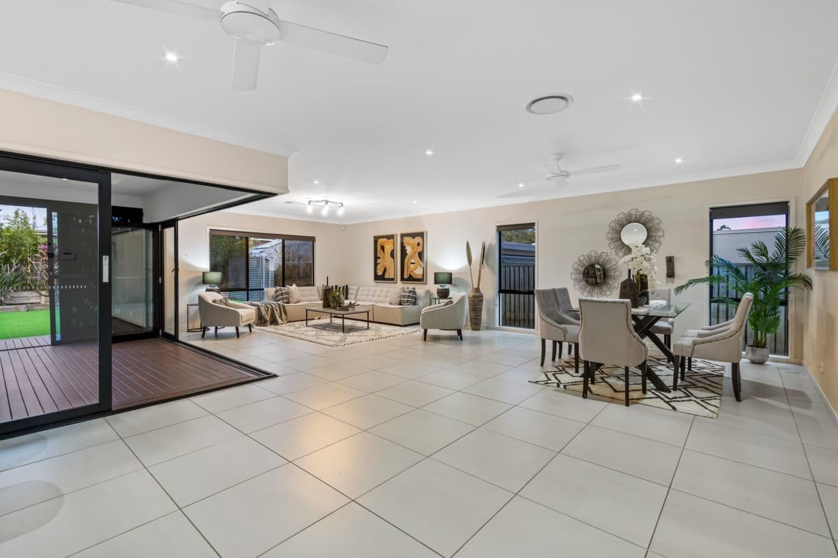 7 English Place, Rochedale, Rochedale - Thumbnail 6